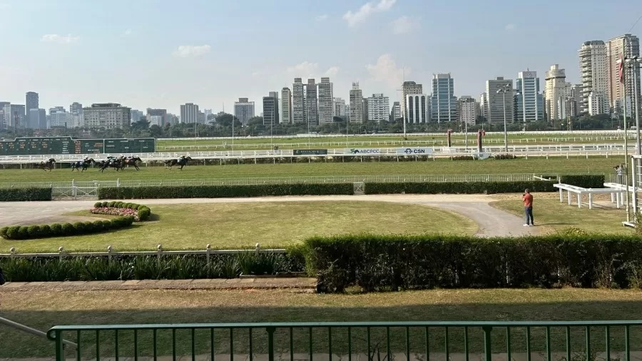 Jockey nega que desapropria��o foi debatida em reuni�o com pol�ticos
