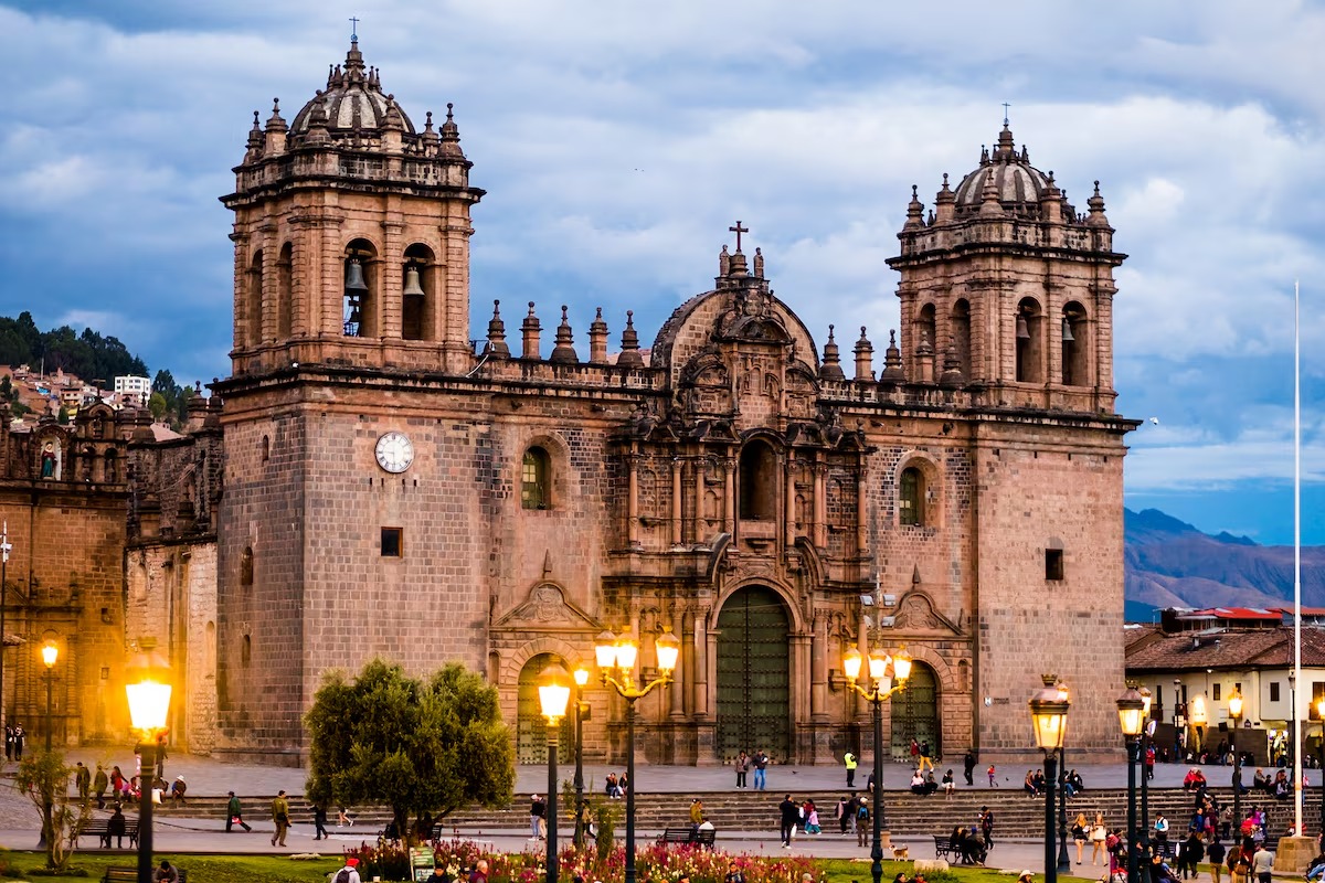 Rede de t�neis misteriosos constru�da pelos incas � localizada por cientistas no Peru