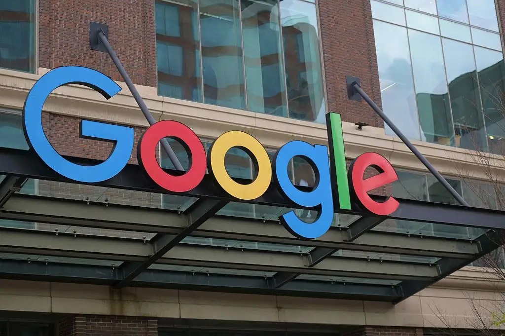 Alphabet: por que as ações da dona do Google desabam após empresa triplicar o lucro?