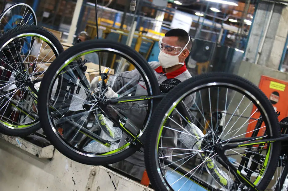 Falta de pe�as afeta a produ��o de bicicletas no Pa�s