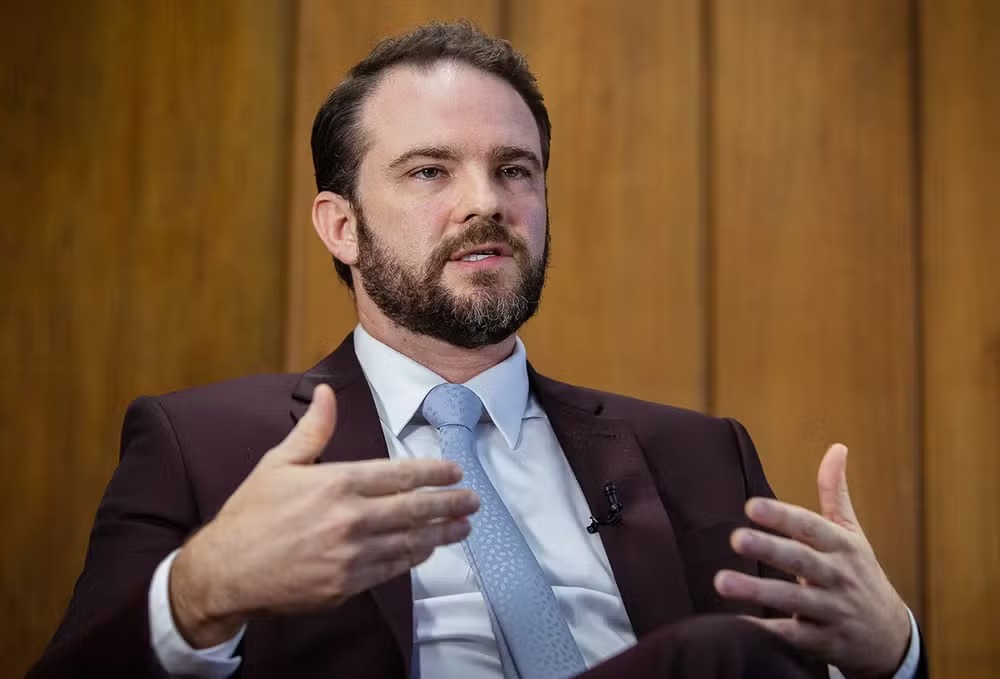 Ataque de Milei abala rela��o com Argentina
