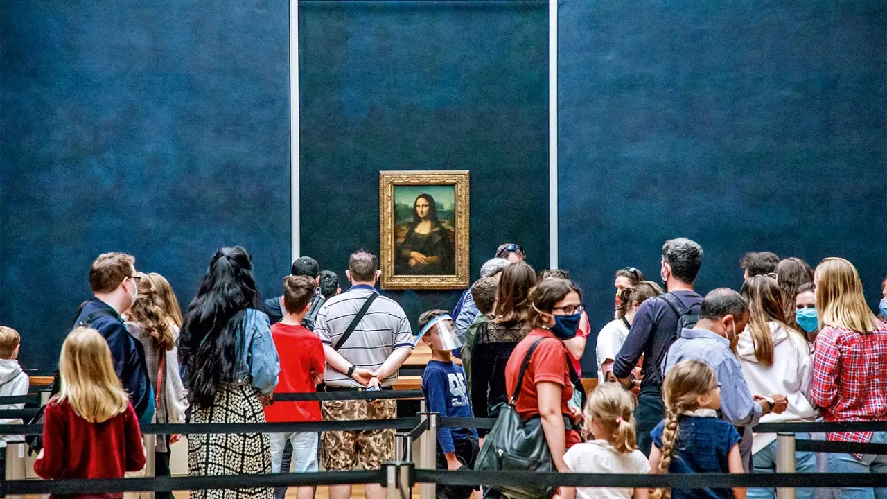 Louvre fecha portas em protesto contra 'overtourism', a invas�o de turistas na Europa