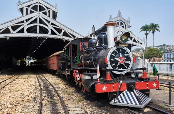 Trens fazem passeios que resgatam a hist�ria de ferrovias espalhadas pelo pa�s